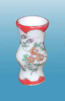 Collectible Hand Painted Porcelain Red & White Vase - EP 05037 - Click Image to Close